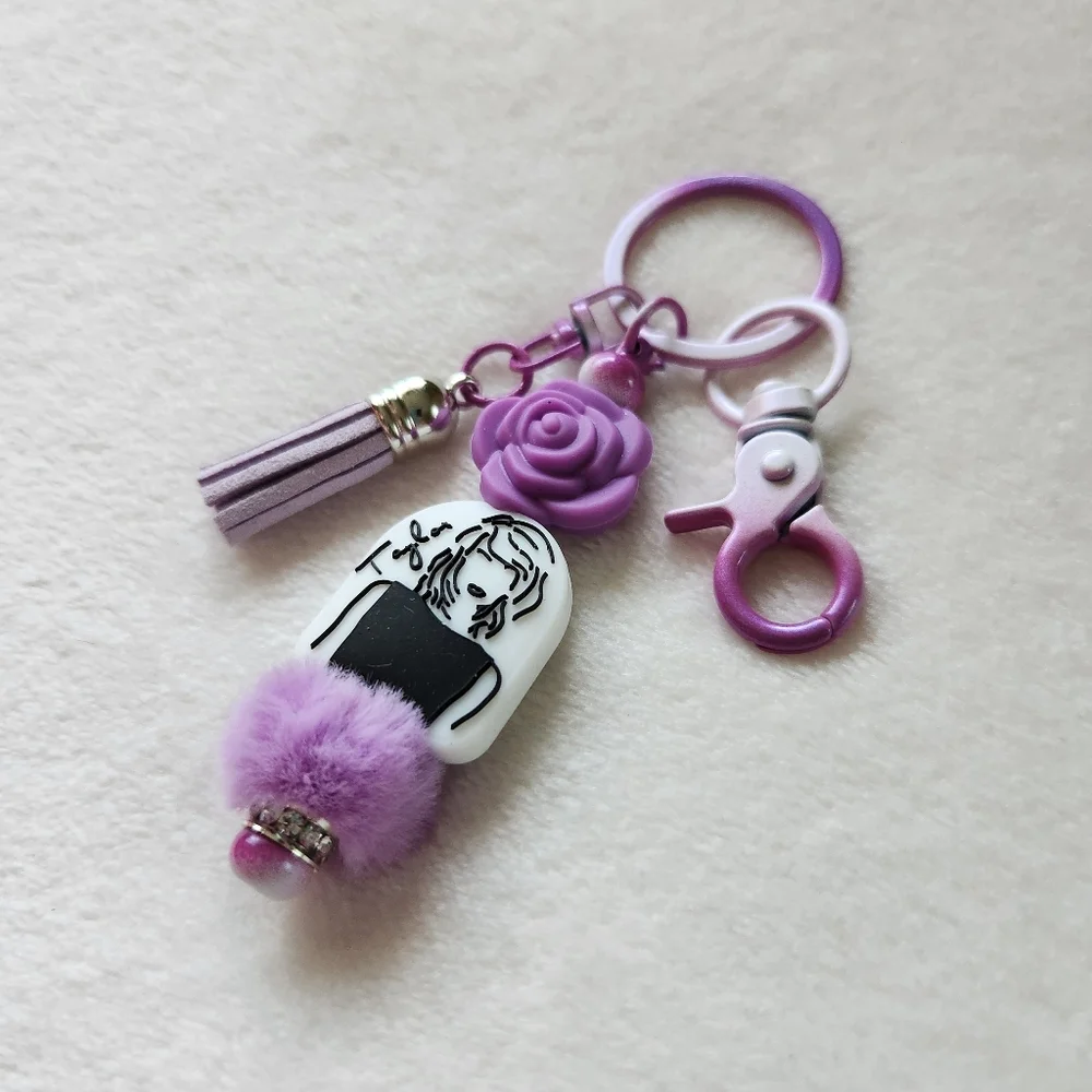 Purple Rose Taylor Swift Keychain - Picture 3 of 5